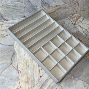 Richards Homewares Stackable Jewelry Storage Organizer Tray, 16-Compartment